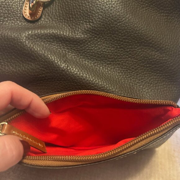 Dooney & Bourke brown leather Logo Lock Shoulder Bag w/ POUCH & Key Chain NWT - Picture 9 of 13